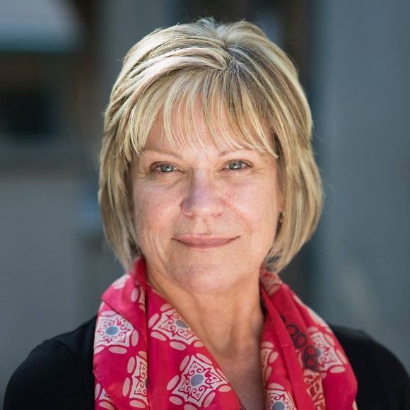 Meet your Posher, Terri - Picture 1 of 1